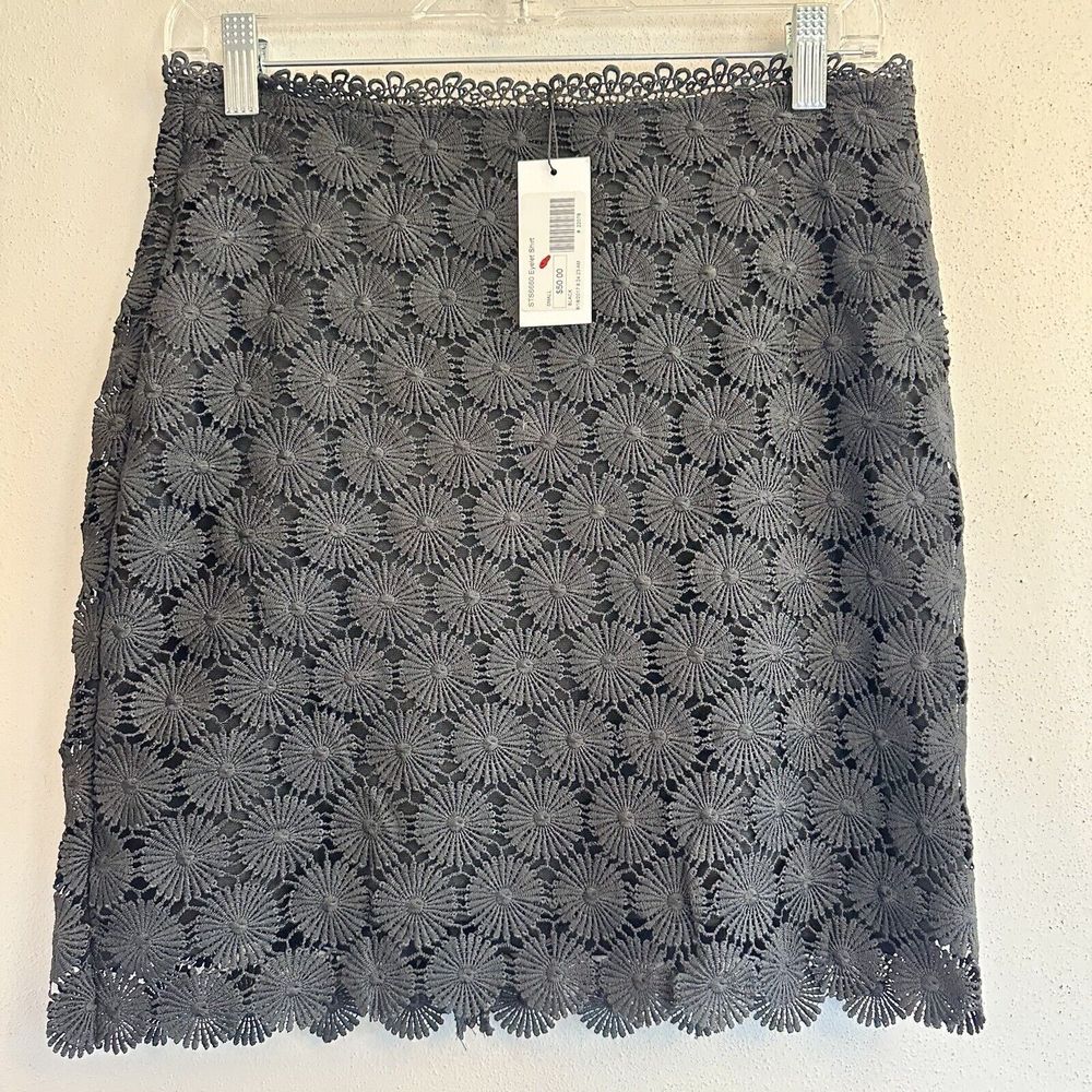 Sugar+Lips Black Eyelet Scalloped Skirt Women’s‎ SZ Small NWT